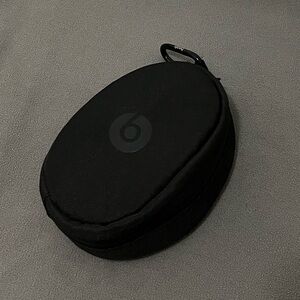 Black Beats Headphone Case